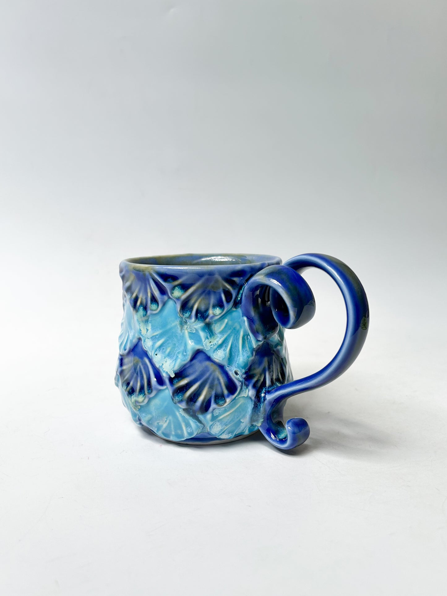 Blue Tides Mug π