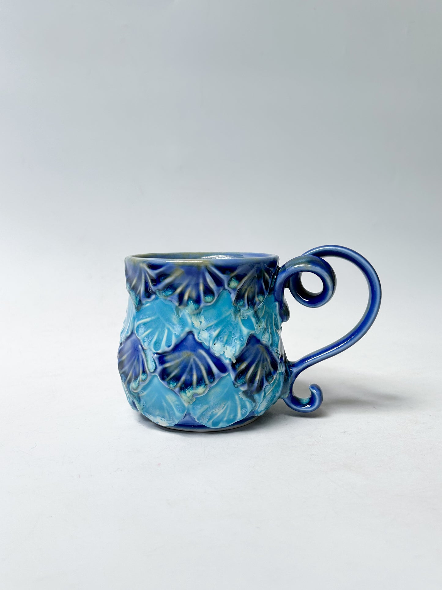 Blue Tides Mug π